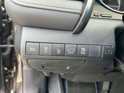 TOYOTA 2022 Camry Hybrid 油電尊爵 2.5L