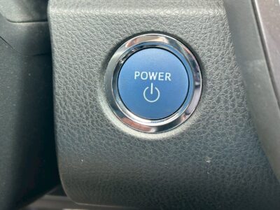 TOYOTA 2022 Camry Hybrid 油電尊爵 2.5L