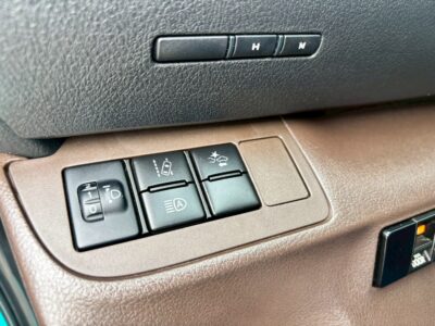 TOYOTA 2023 Sienta 5人座豪華＋ 1.8L