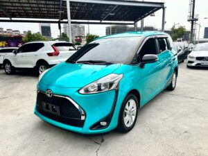 TOYOTA 2023 Sienta 5人座豪華＋ 1.8L