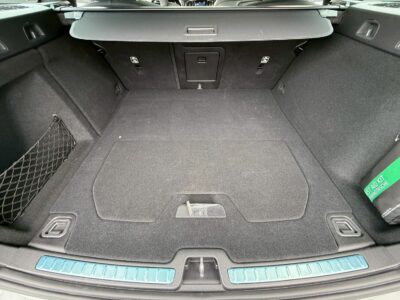 VOLVOL V60 2023 B4 2.0L