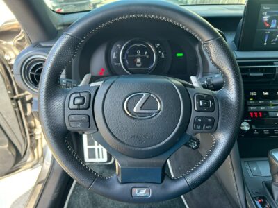 LEXUS IS 2022 300H F-Sport 2.5L