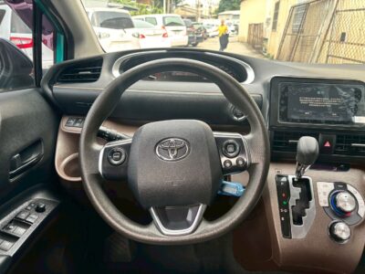 TOYOTA 2023 Sienta 5人座豪華＋ 1.8L