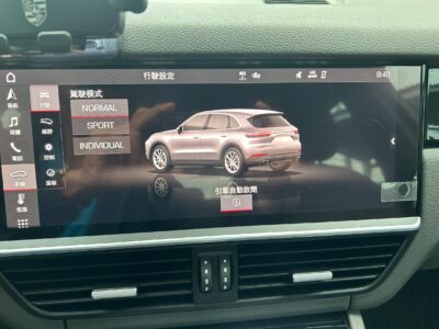 PORSCHE Cayenne 2021 總代理 3.0L