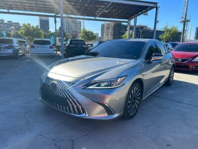 LEXUS ES200 2024  2.0L