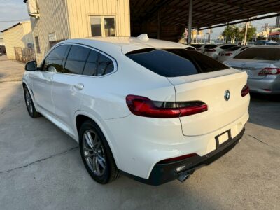 BMW 2021 X4  2.0L